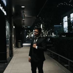 Meet your Posher, Justin